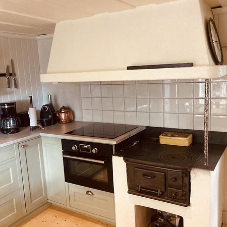 Thorstorps Gard B&B Сёдерчёпинг Экстерьер фото