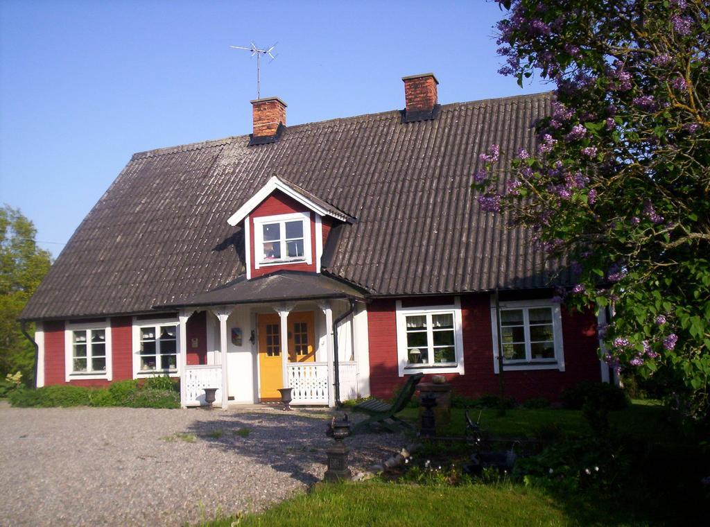Thorstorps Gard B&B Сёдерчёпинг Экстерьер фото